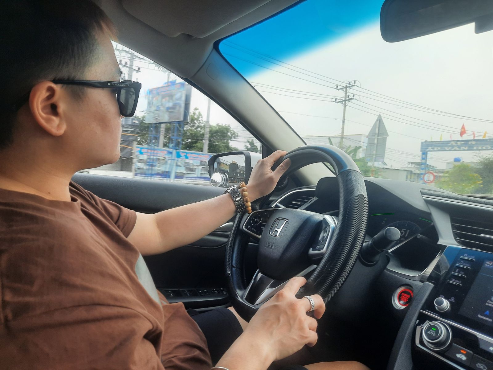 khóa học lái xe B số sàn tại quận 11